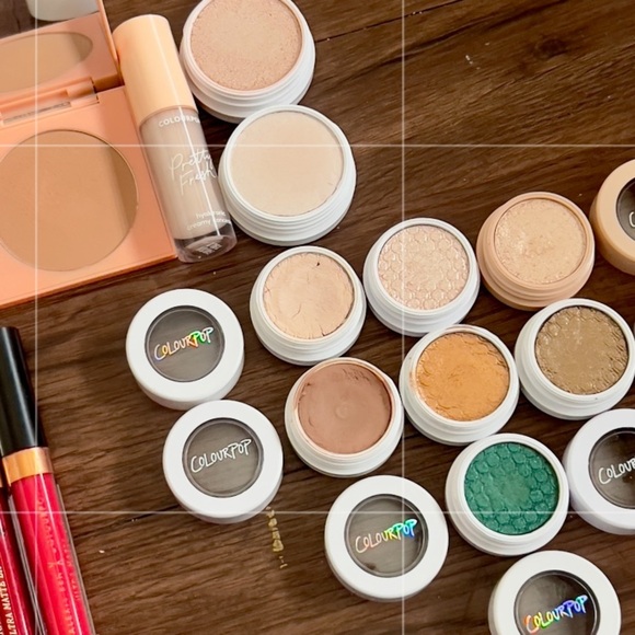 ColourPop BEAUTY BUNDLE! 😃 - Picture 2 of 16